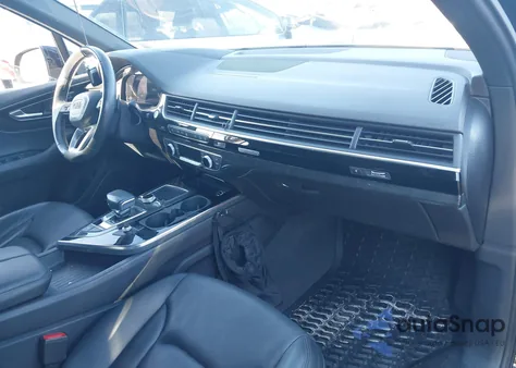 2017 Audi Q7 3.0T Premium из США, поврежденный, VIN WA1VAAF73HD052508